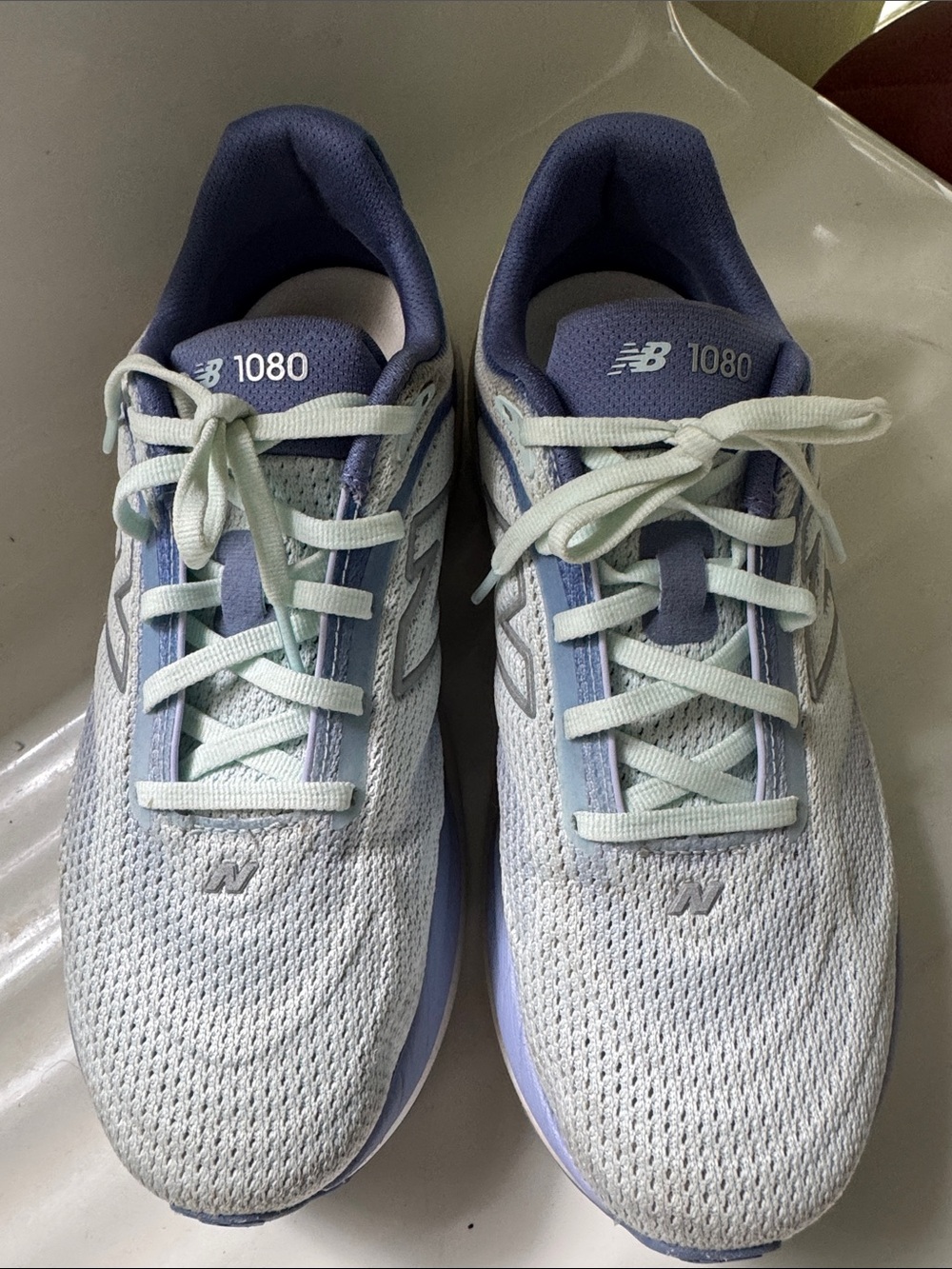 New Balance Ladiies 1080’s Size 9